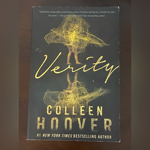 Colleen Hoover 'Verity' Book - Picture 1 of 4